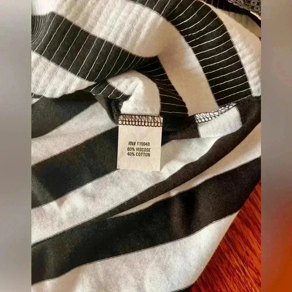 Joan Vass White with Black Sequin Striped Shirt SZ. 3/XL - Picture 5 of 8